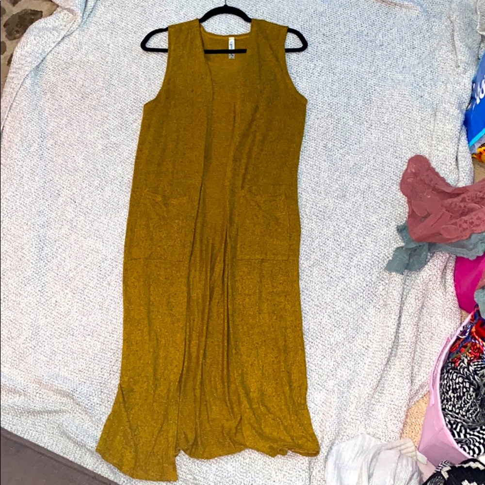 Long vest